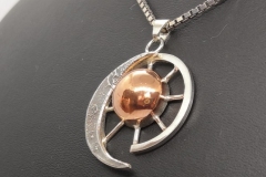 Hanger "Zon en maan", zilver, geoxideerd zilver, koper