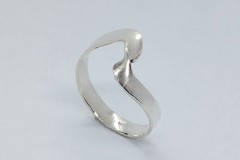 Ring zilver met enkele twist